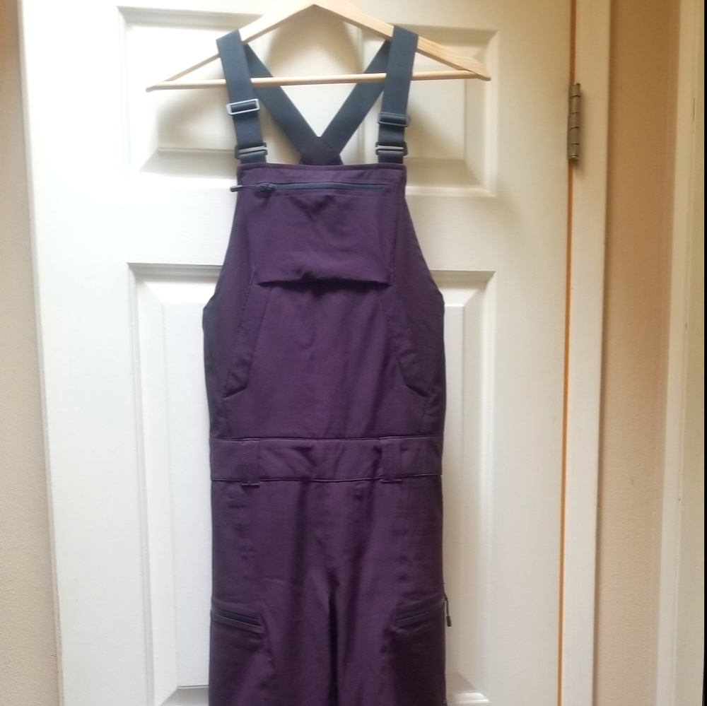 Mountain Hardwear fireball bib pants